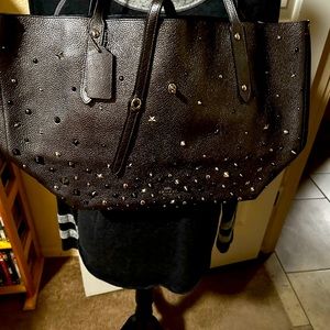 Coach tote grey large.